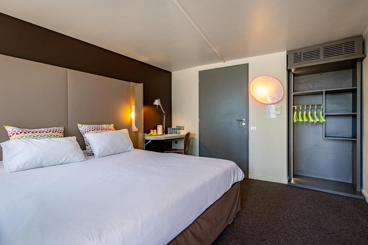 Campanile Dijon Nord - Toison D'Or Hotel Екстериор снимка